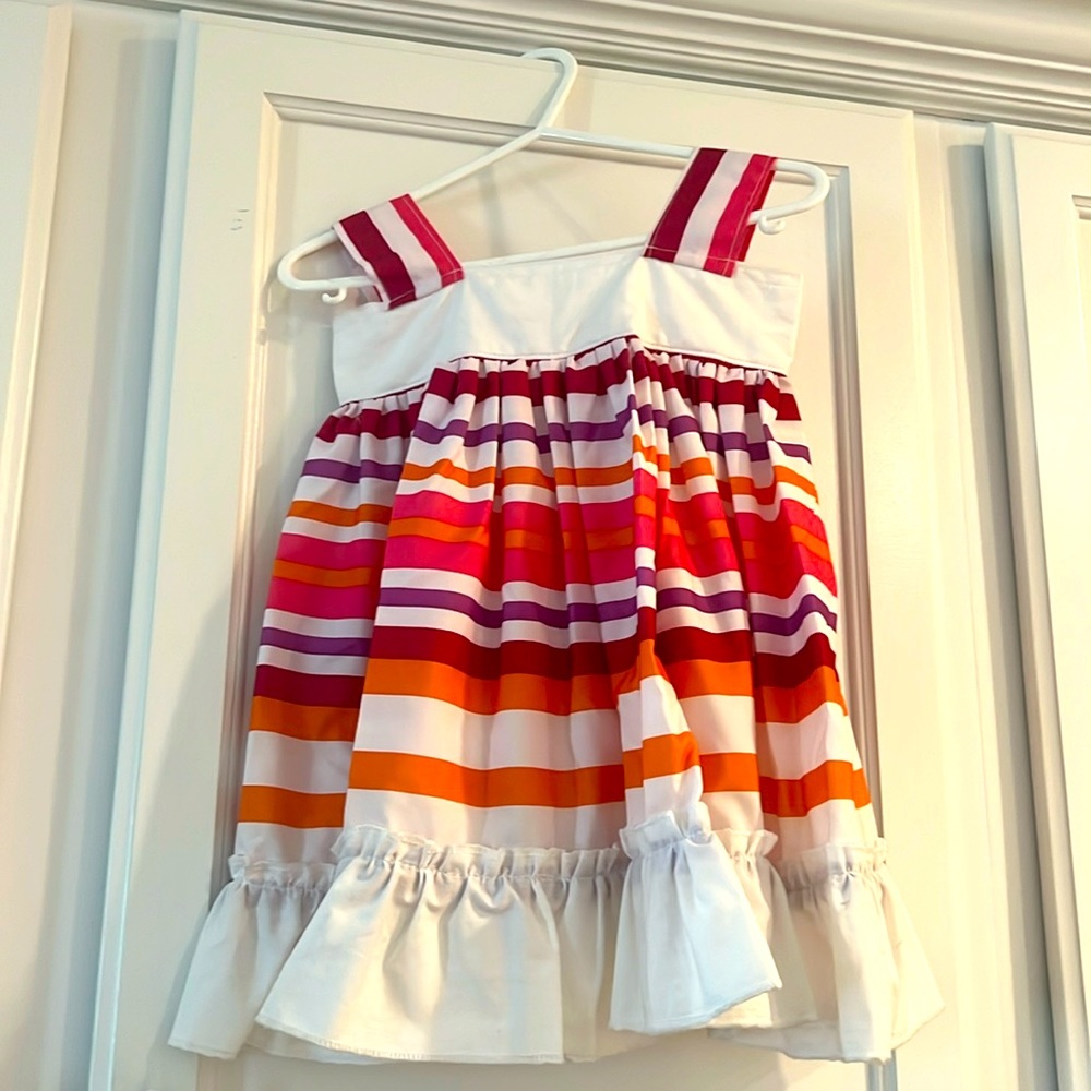 Girls dress - Handmade with love! ❤️